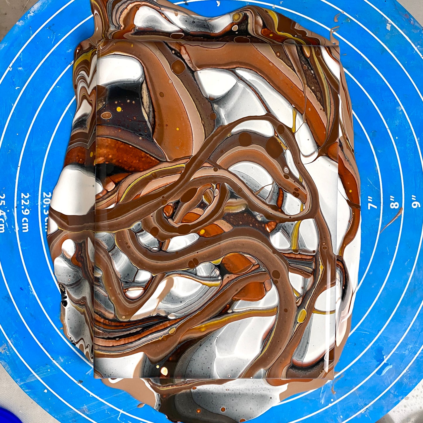 Acrylic Pouring for Beginners Online Course